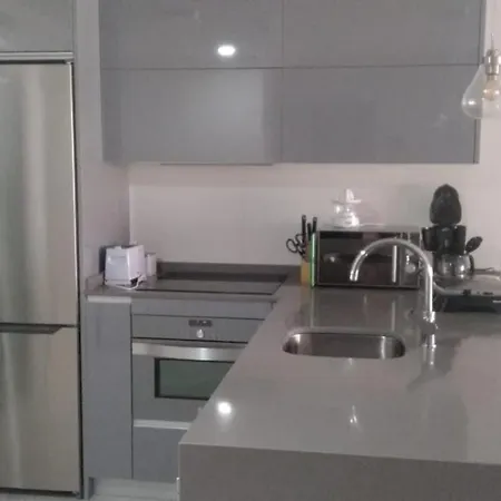 Nuevo En Primera Linea De Playa Con Vistas Al Mar Apartamento Isla Canela